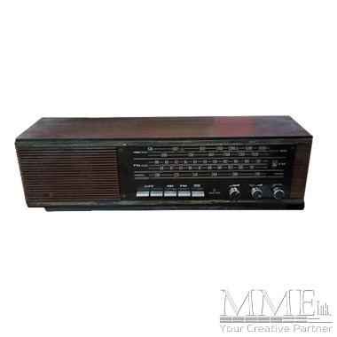 Vintage AM/FM Radio