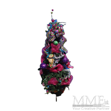 Alice in Wonderland Christmas Tree