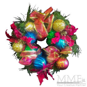 Christmas Wreath with Ornaments