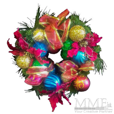 Christmas Wreath with Ornaments