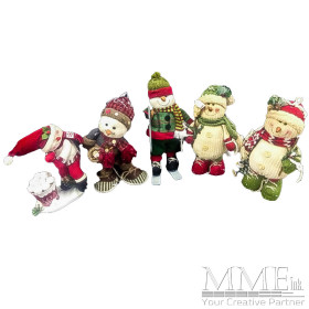 Small Winter Snowmen