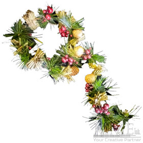 Spiced Christmas Wreath